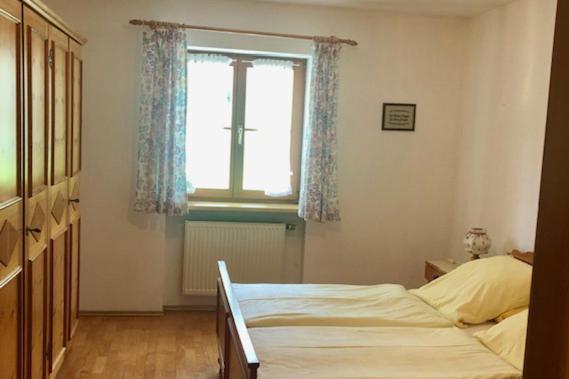 Mayerbauer Farm stay *